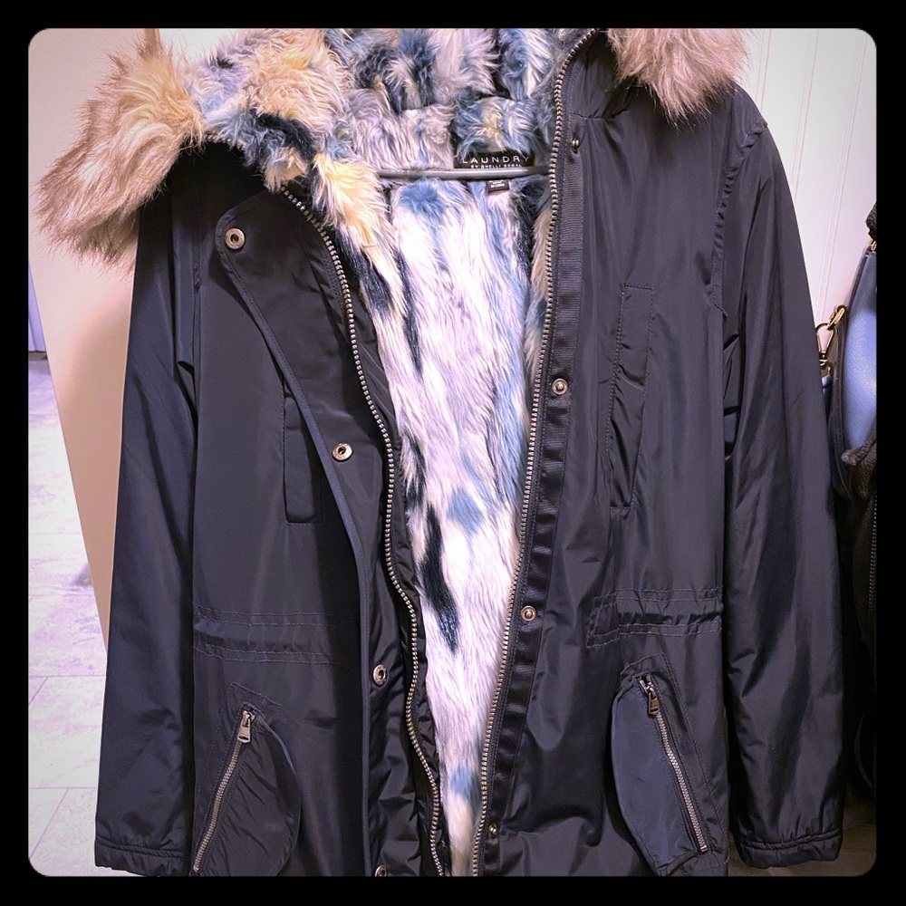 Laundry fur winter coat